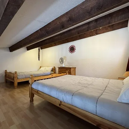 T2 Mezzanine Pres De La Avec Parking Au Cap D'agde - Fr-1-749-99 *
